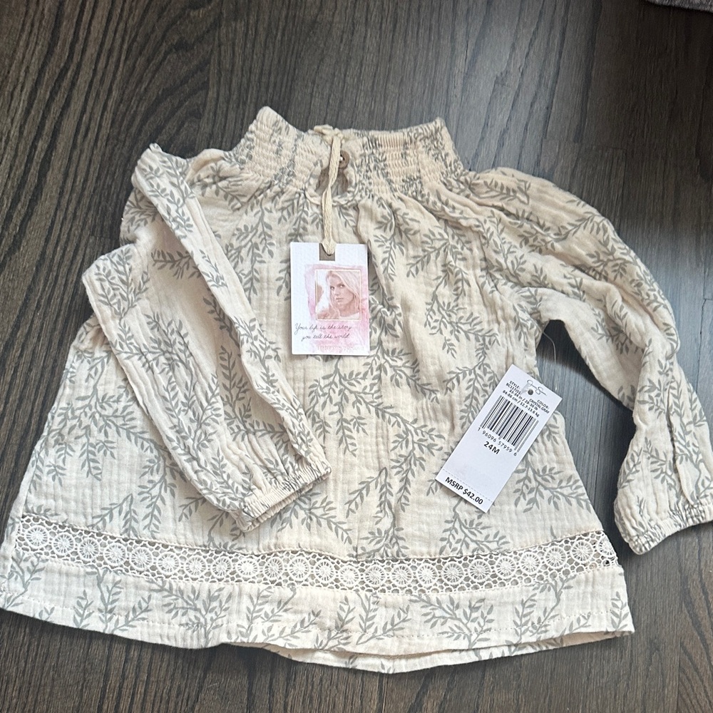Jessica Simpson Cream and Gray Kids Blouse